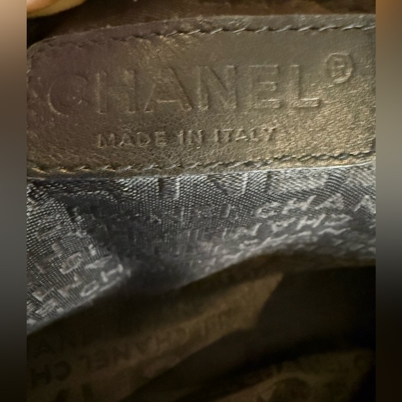 CHANEL ~ black leather LAX VERTICAL QUILTED Chain Clutch Shoulder Bag - Picture 7 of 10